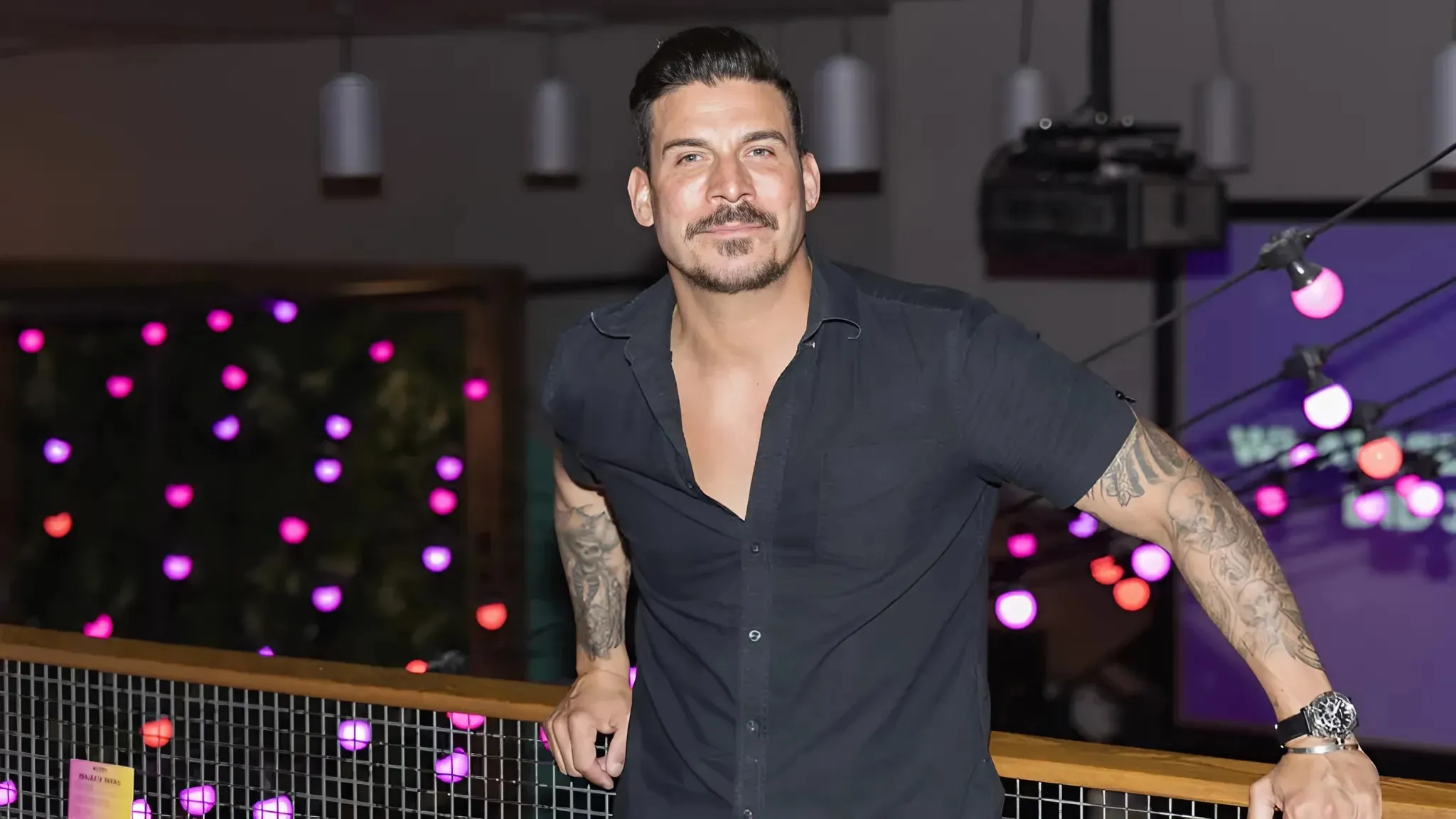 Jax Taylor Was Served Divorce Papers on Camera While Filming The Valley Season 2