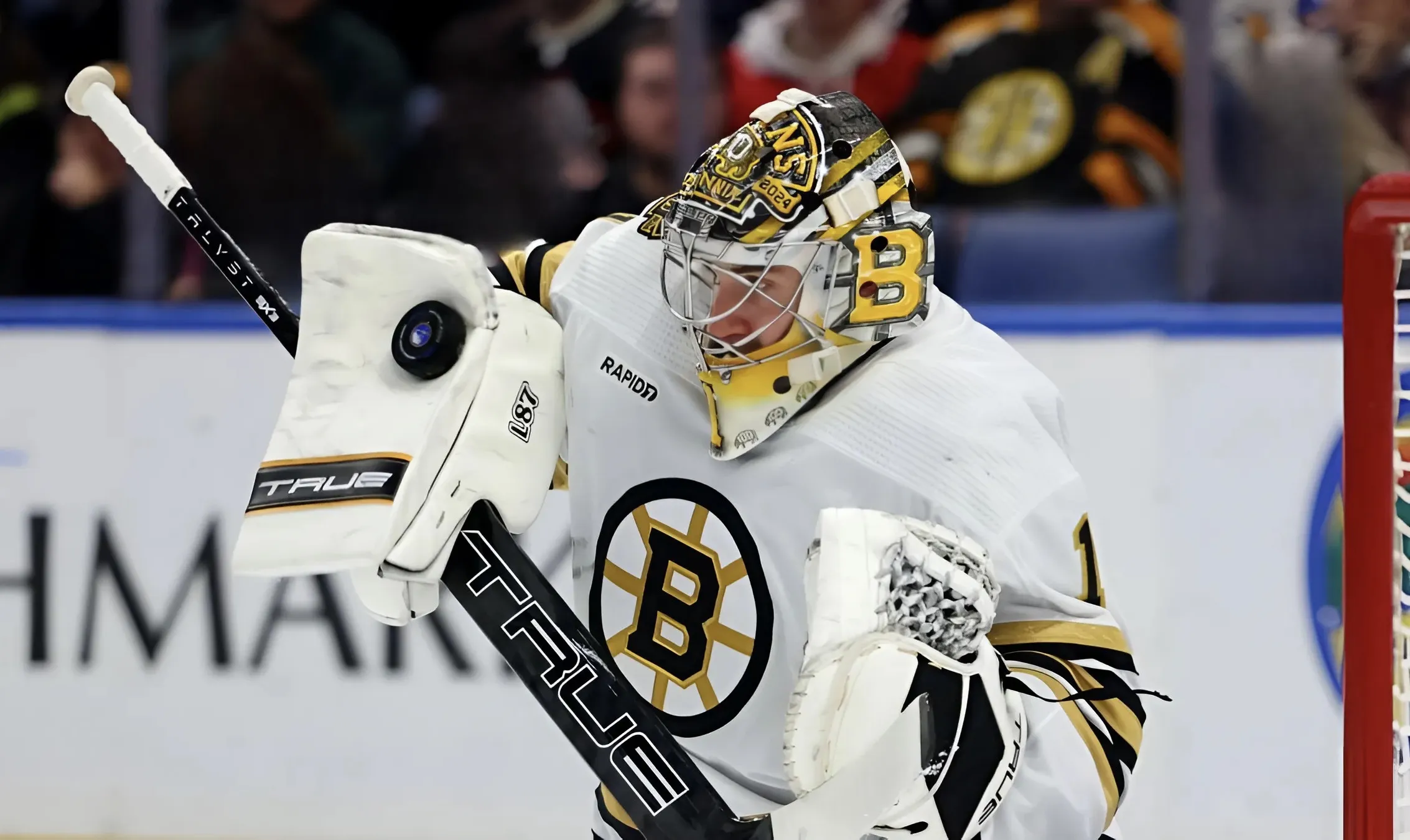 Bruins RFA Swayman strikes new tone on contract talks: 'I've educated myself'