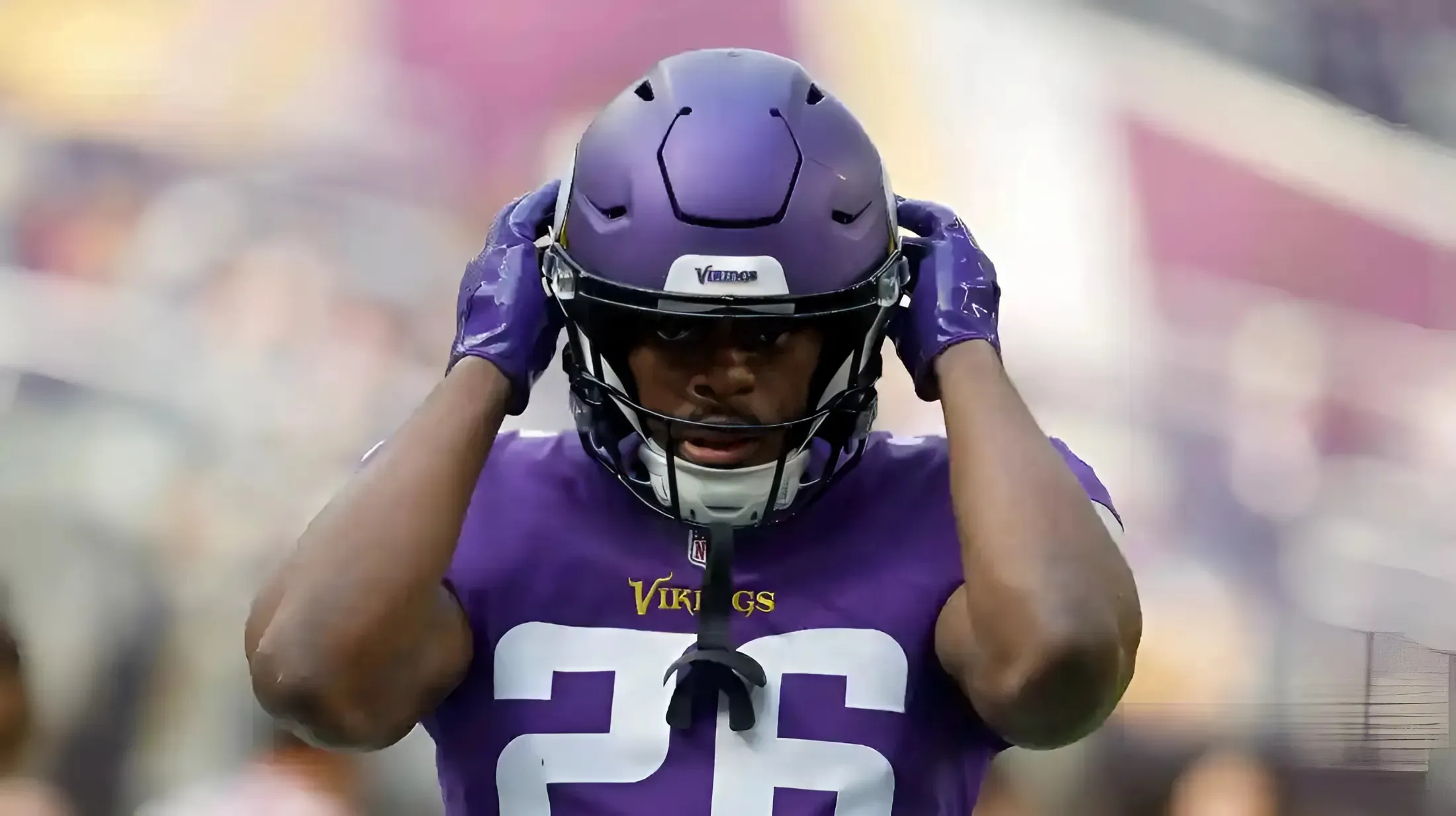 Vikings’ All-Pro Bolts for NFC Rival After Surprise Cut