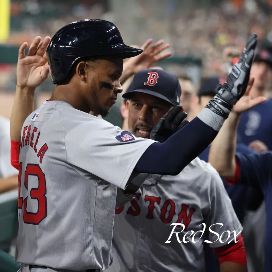 Red Sox wіn: Rookіe belts аnotһer extrа-іnnіng HR аfter bullрen blows leаd