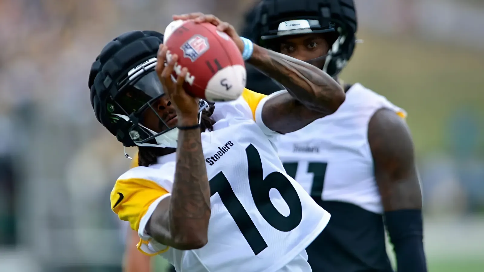 Steelers Finalize 16-Man Practice Squad with Re-Signing Speedy WR