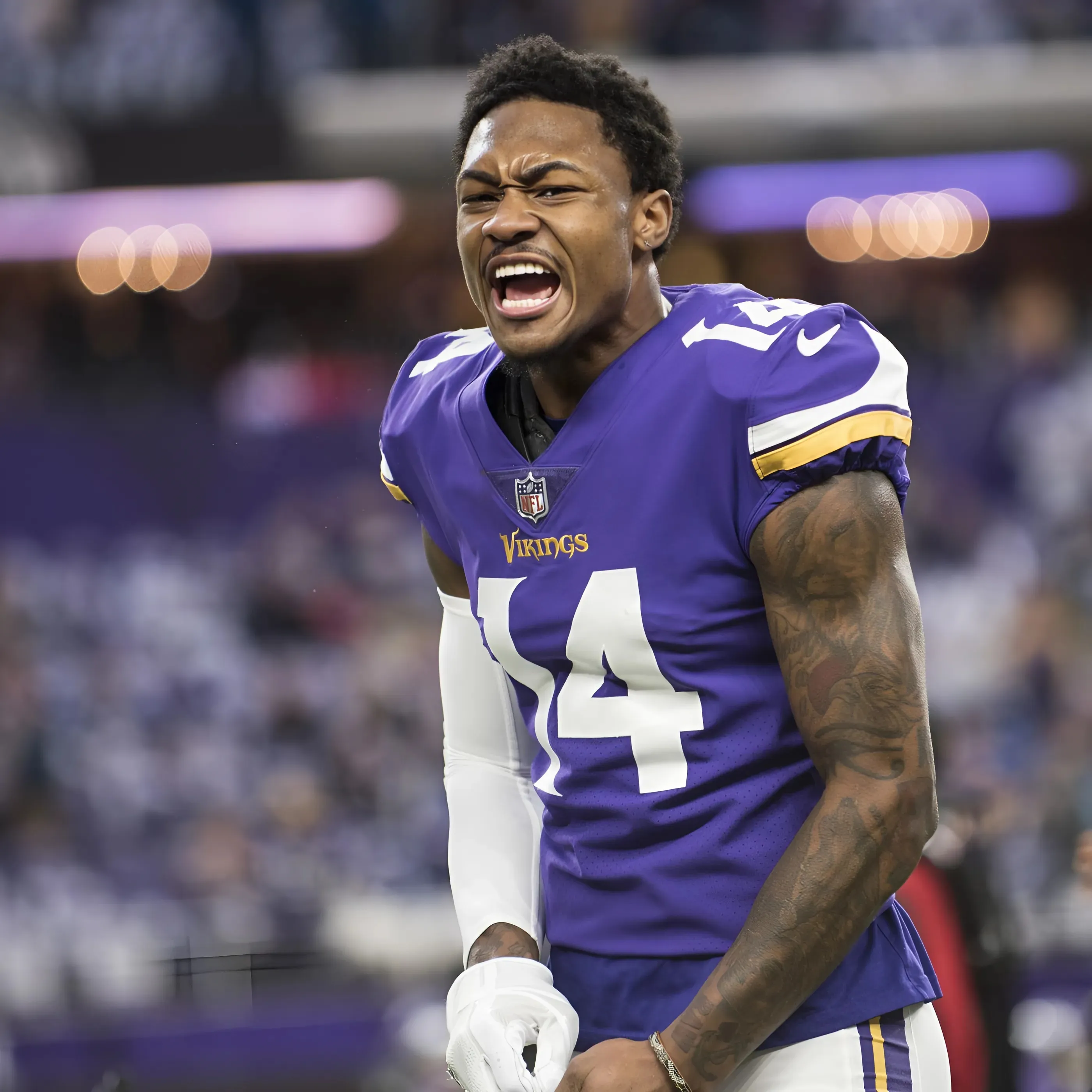 Former Vikings Stefon Diggs predicted to 'ruin' Texans QB C.J. Stroud in 2024