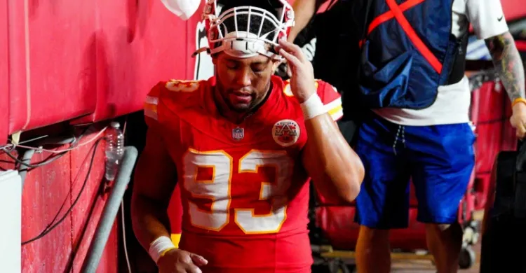 Chiefs shuffle practice squad players again, releasing a 2023 trade acquisition and a veteran defender