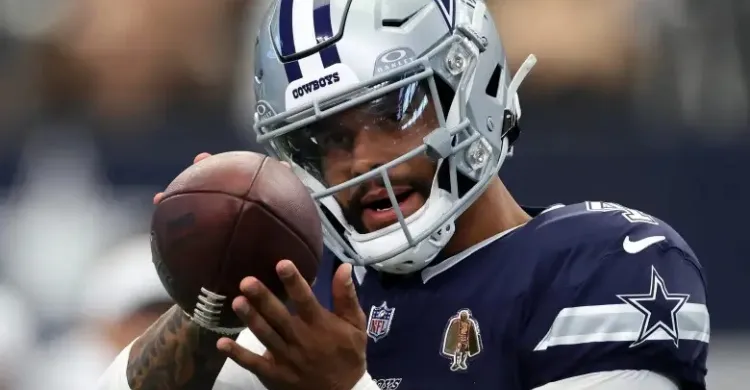 Cowboys Teammate Blasts Pundit After Comment on Replacing Dak Prescott