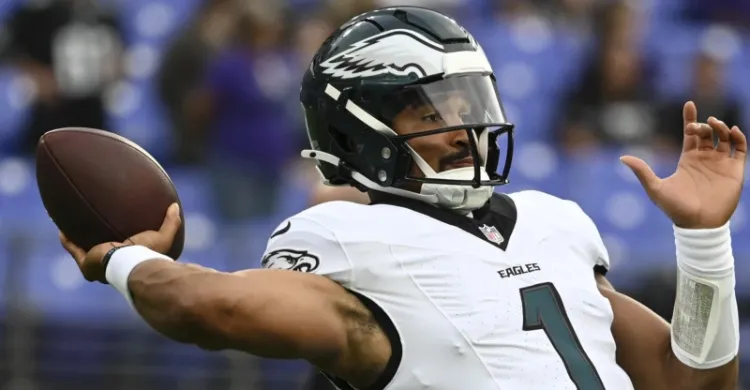 Eagles' Jalen Hurts gets honest about how different his role is without Jason Kelce