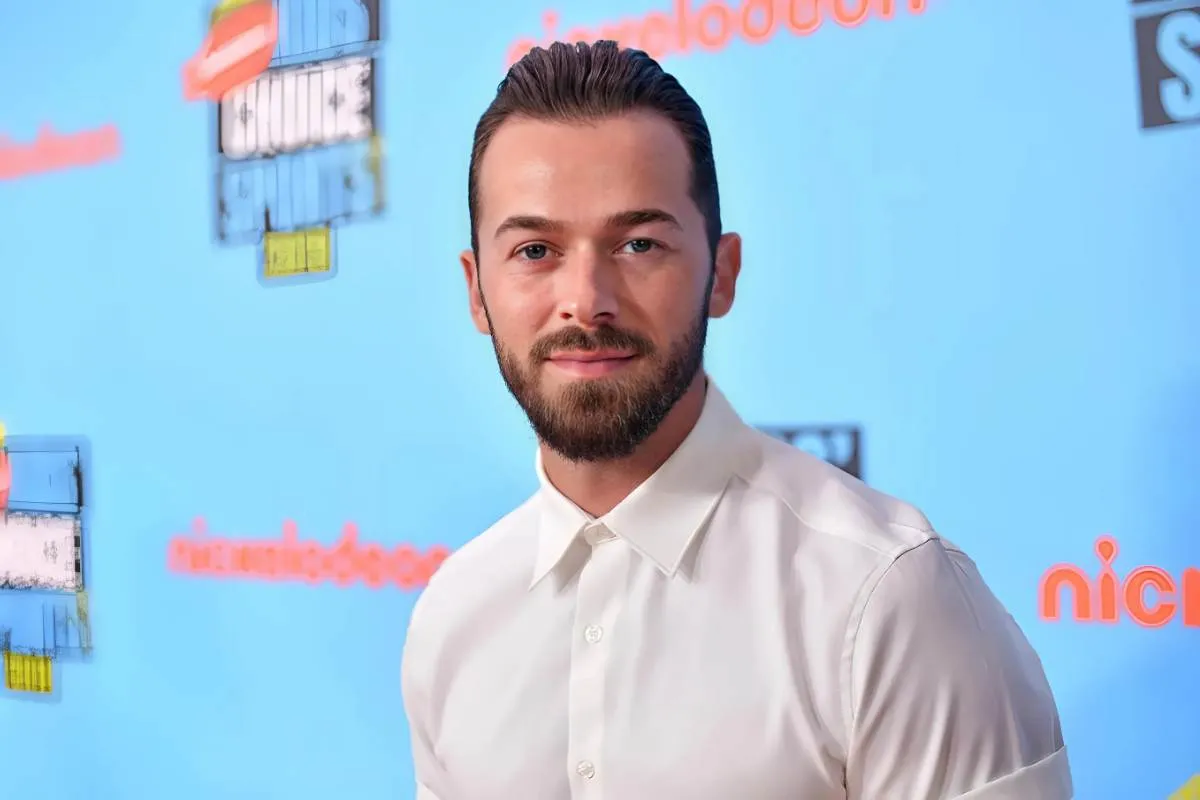 Artem Chigvintsev, ‘DWTS’ Pro and Nikki Garcia’s Husband, Arrested for Domestic Violence tram