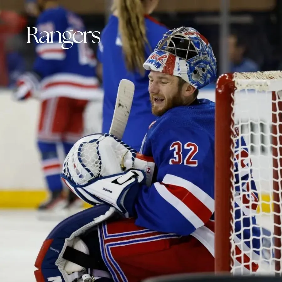 Rangers' Star Goalie Credits Jonathan Quick for Having a 'Positive Impact' on Him