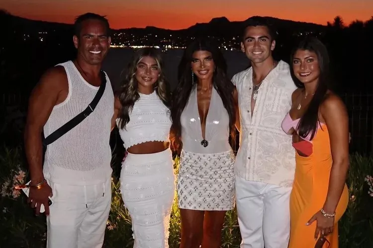 Teresa Giudice Shares Family Photos and Videos from Vacation to Turkey: ‘Good Vides in Bodrum’