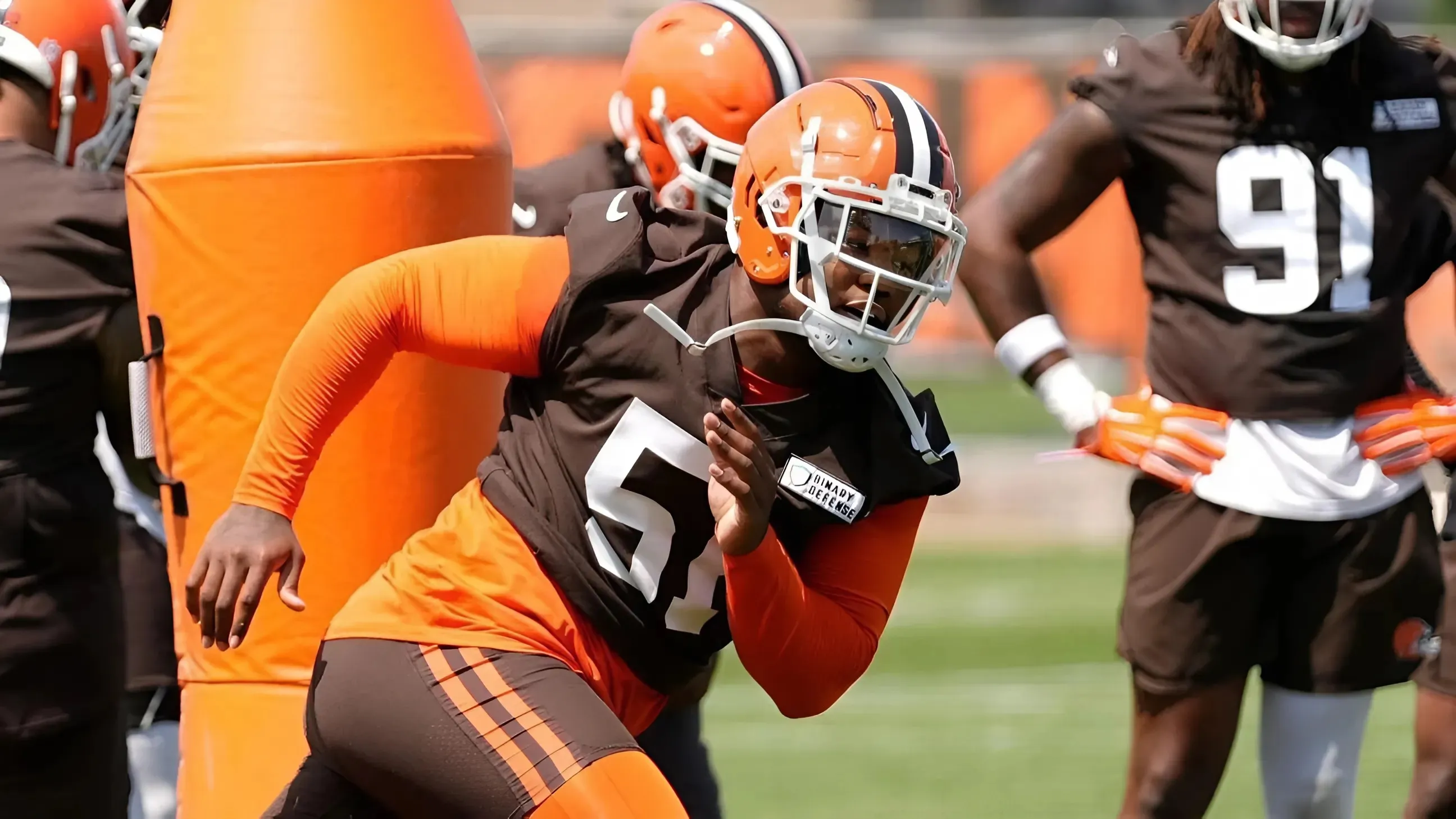 When Mike Hall Returns, Which Cleveland Browns Player Is Out