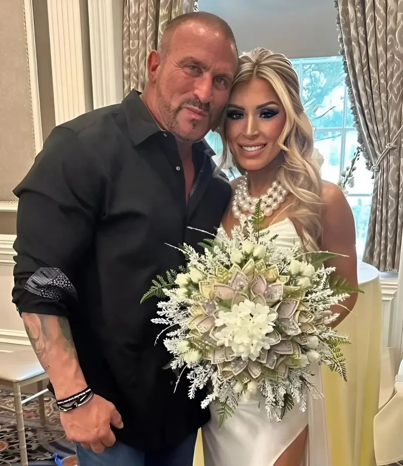 Frank Catania's Grand Gesture: Presenting Brittany with an Astonishing 11-Carat Diamond Ring!