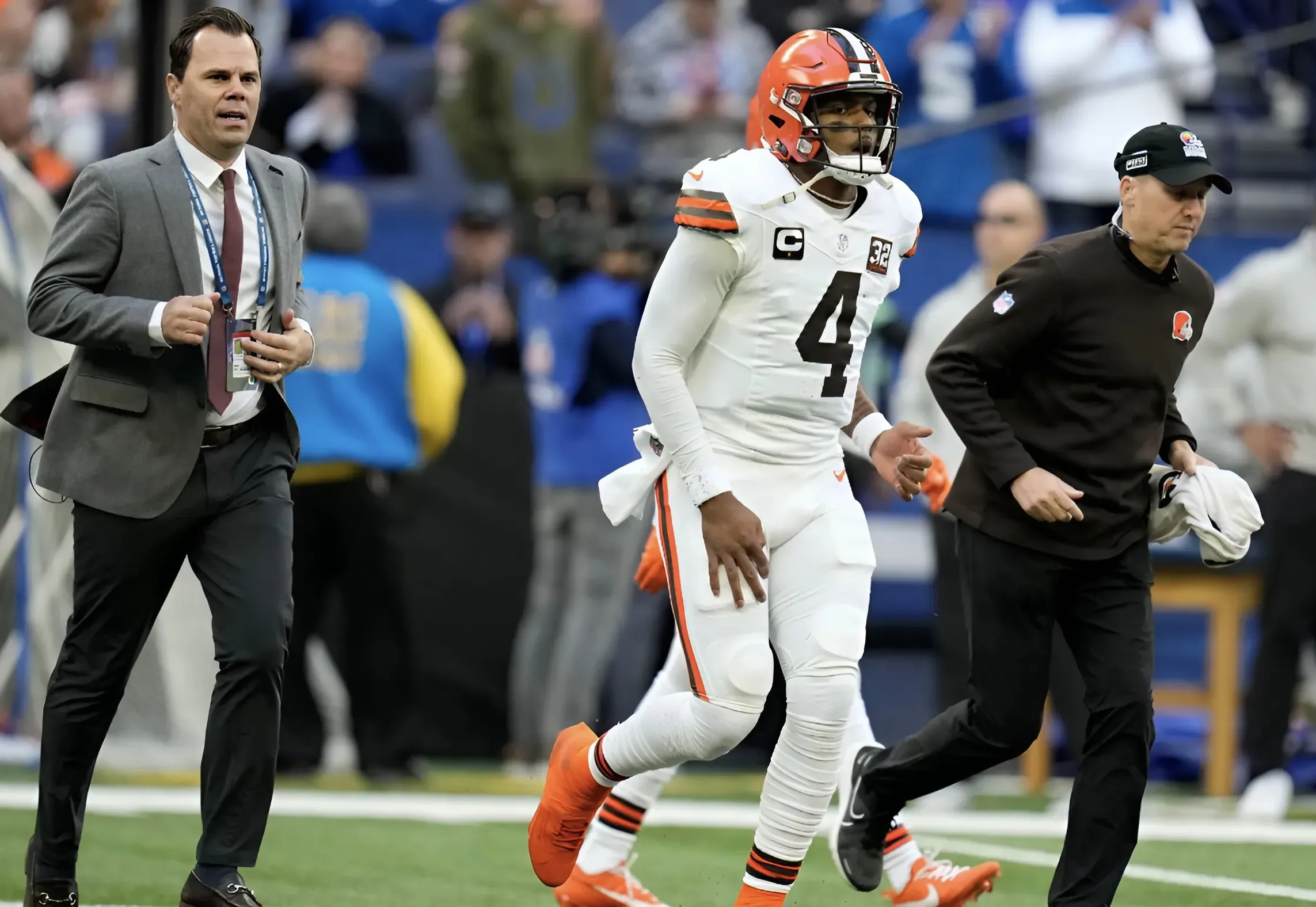 Browns Get Key Update on Deshaun Watson Amid Week 1 Uncertainty