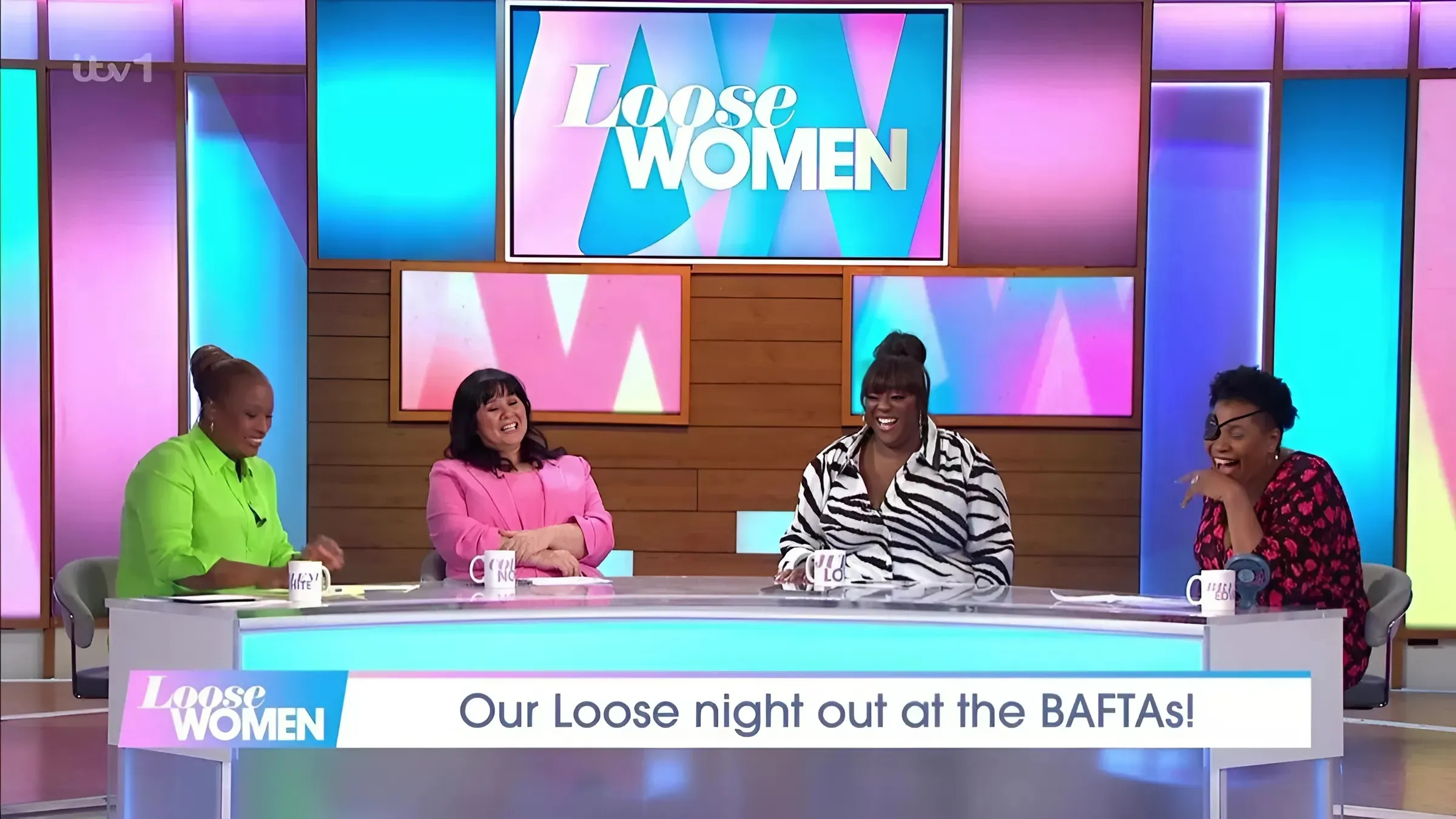 Rylan Clark notices 'end of an era' moment on Loose Women as studio change made trucc