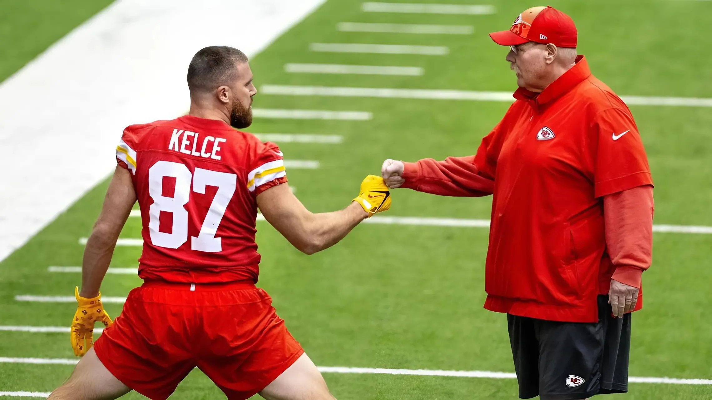 Travis Kelce Sends 11-Word Message on Chiefs ‘Managing’ Snap Count