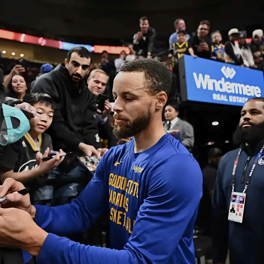 Warriors star Stephen Curry's response to possibly retiring as a Warrior