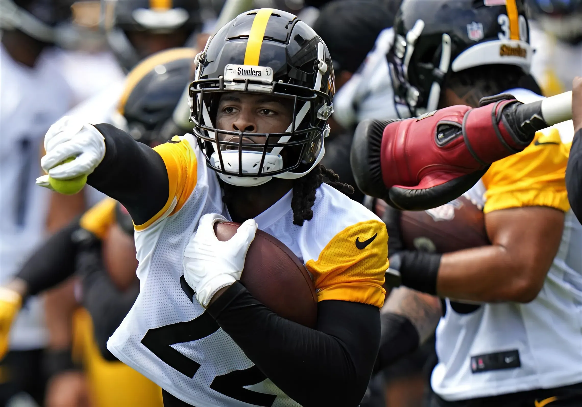 Examining how Najee Harris' career with Steelers has evolved