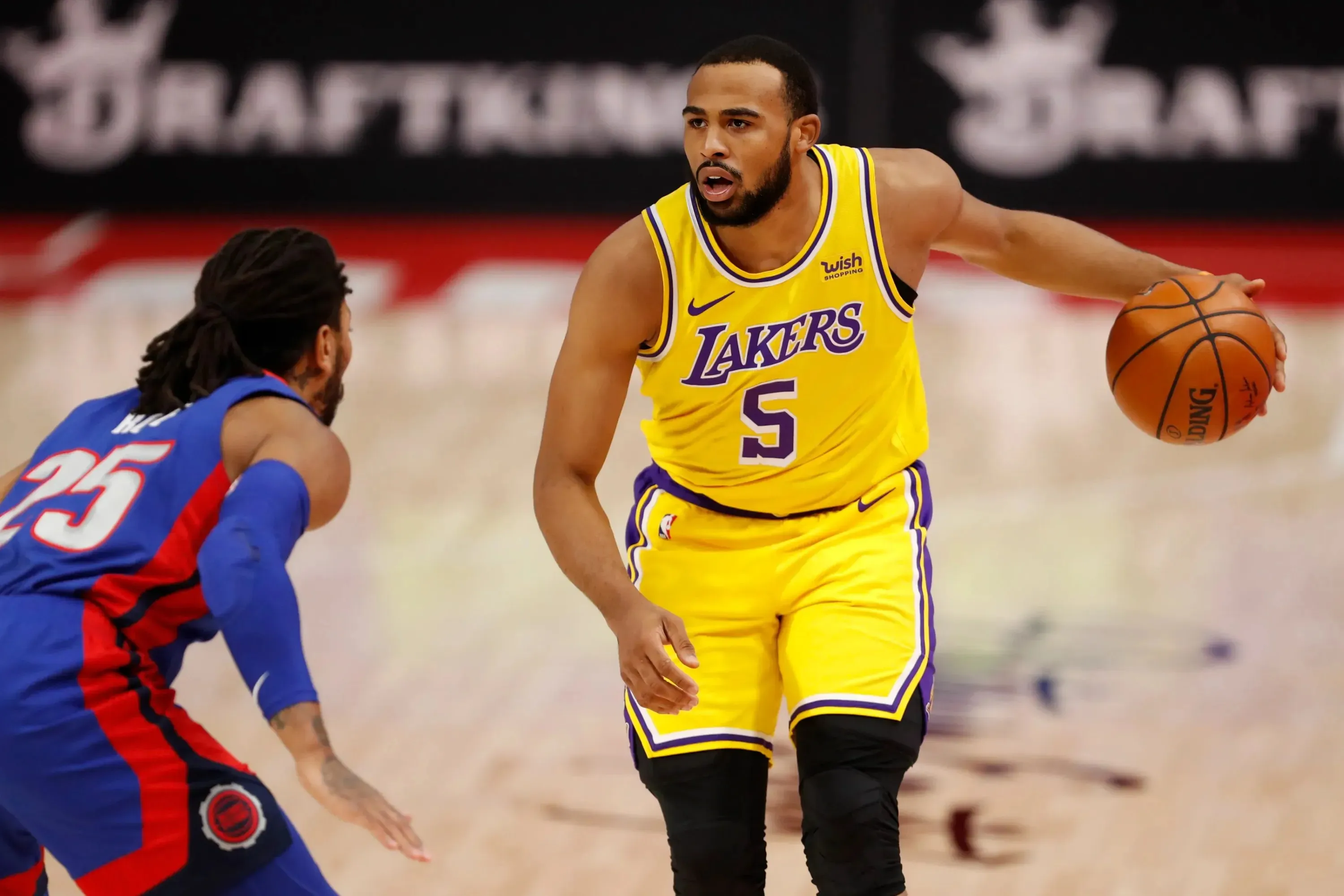 Bulls making move on ex-Lakers guard amid NBA offseason