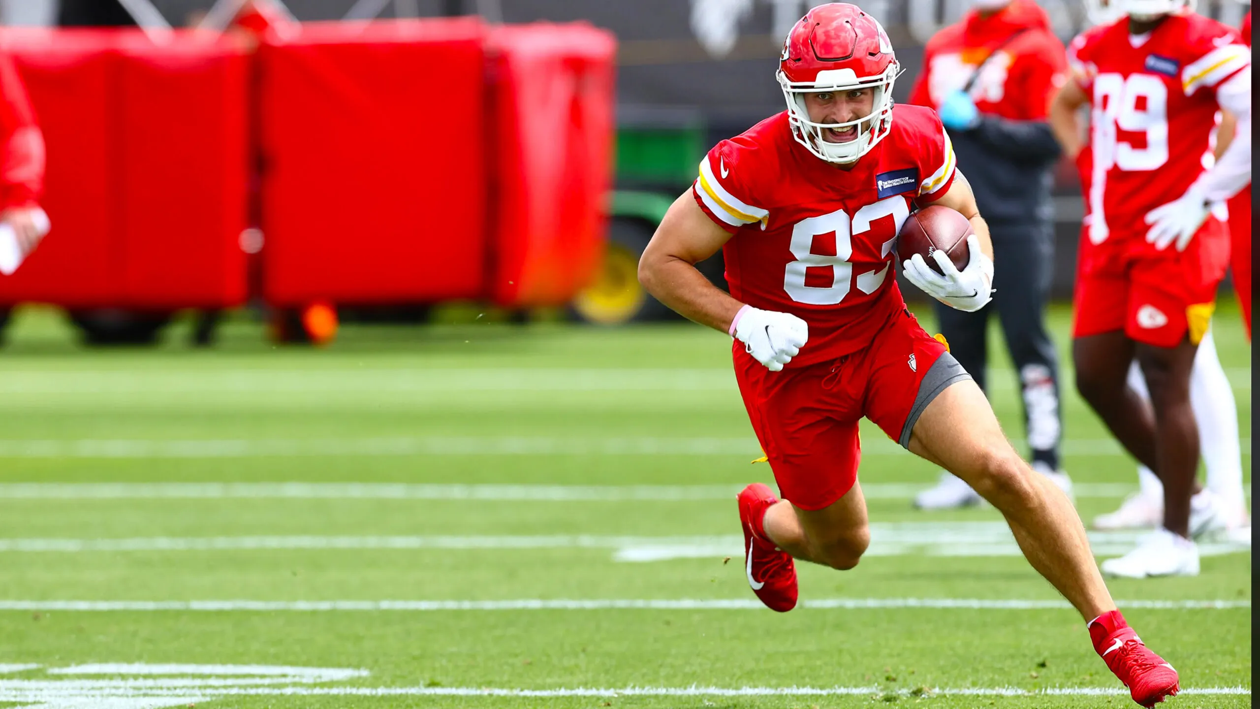 Chiefs Make Strong Statement About TE Noah Gray Hours Before Season Opener