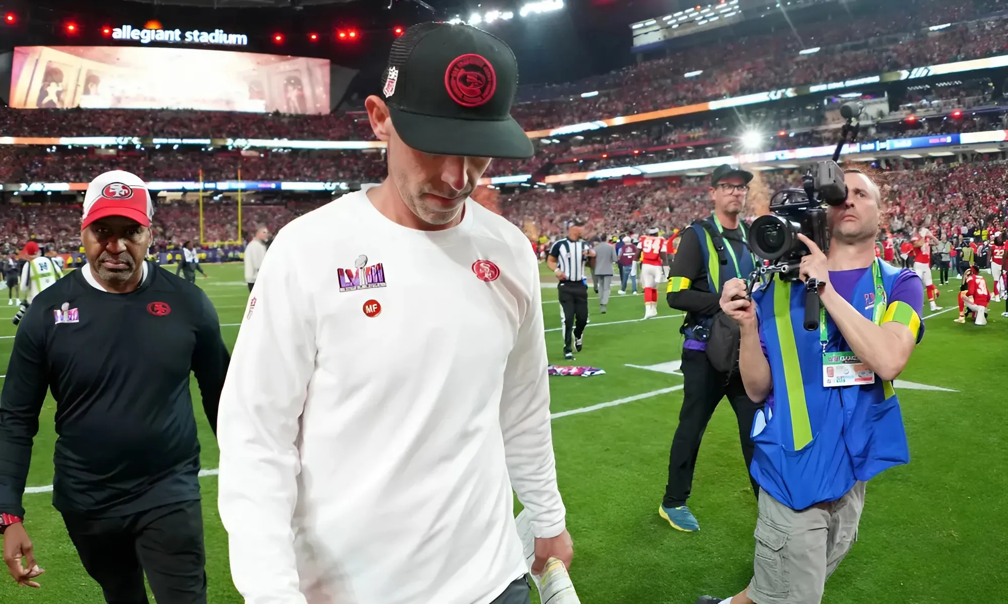 Kyle Shanahan makes shocking decision with his backup quarterback