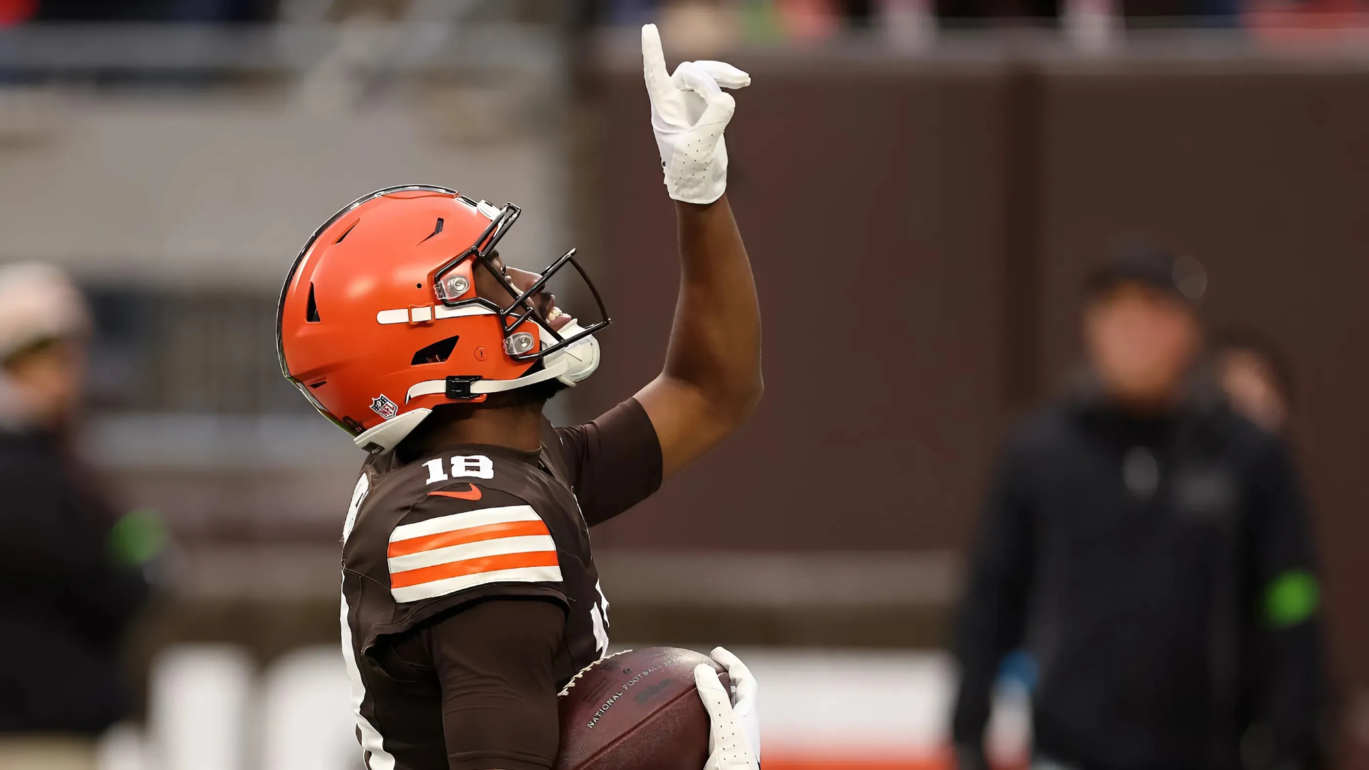 Browns trash at WR is just a phone call away from being Steelers' treasure