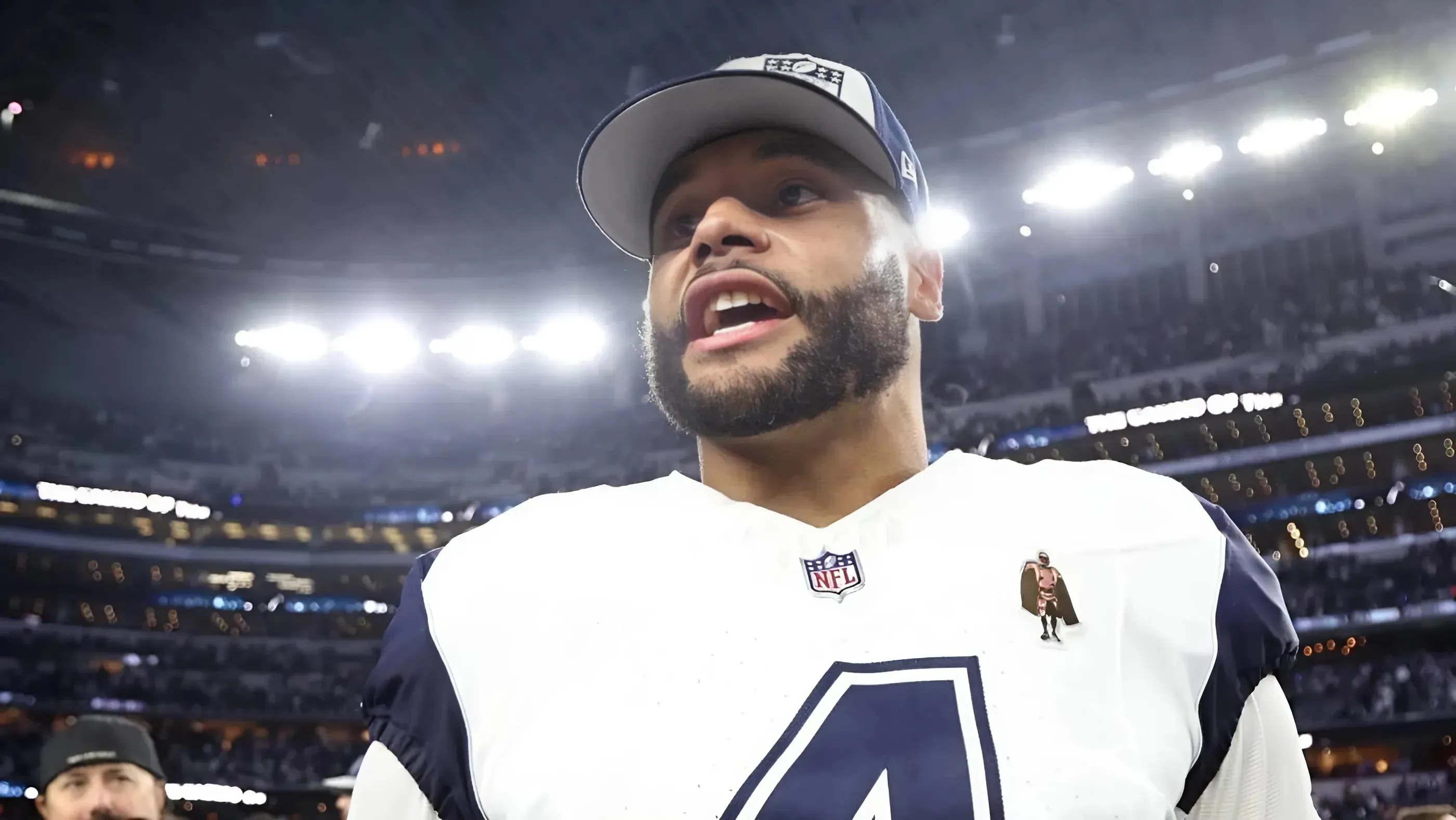 NFL insider: Cowboys, Dak Prescott ‘trying to huddle up’ on new contract, but ‘there’s a gap’