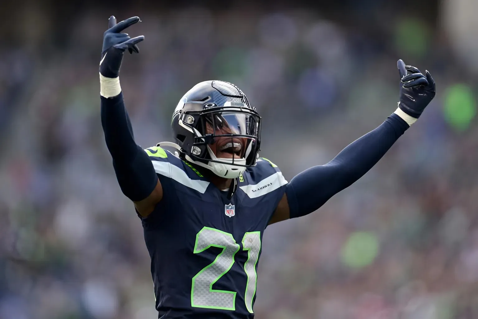 Seattle Seahawks CB Devon Witherspoon Building Relationship With Mike Macdonald