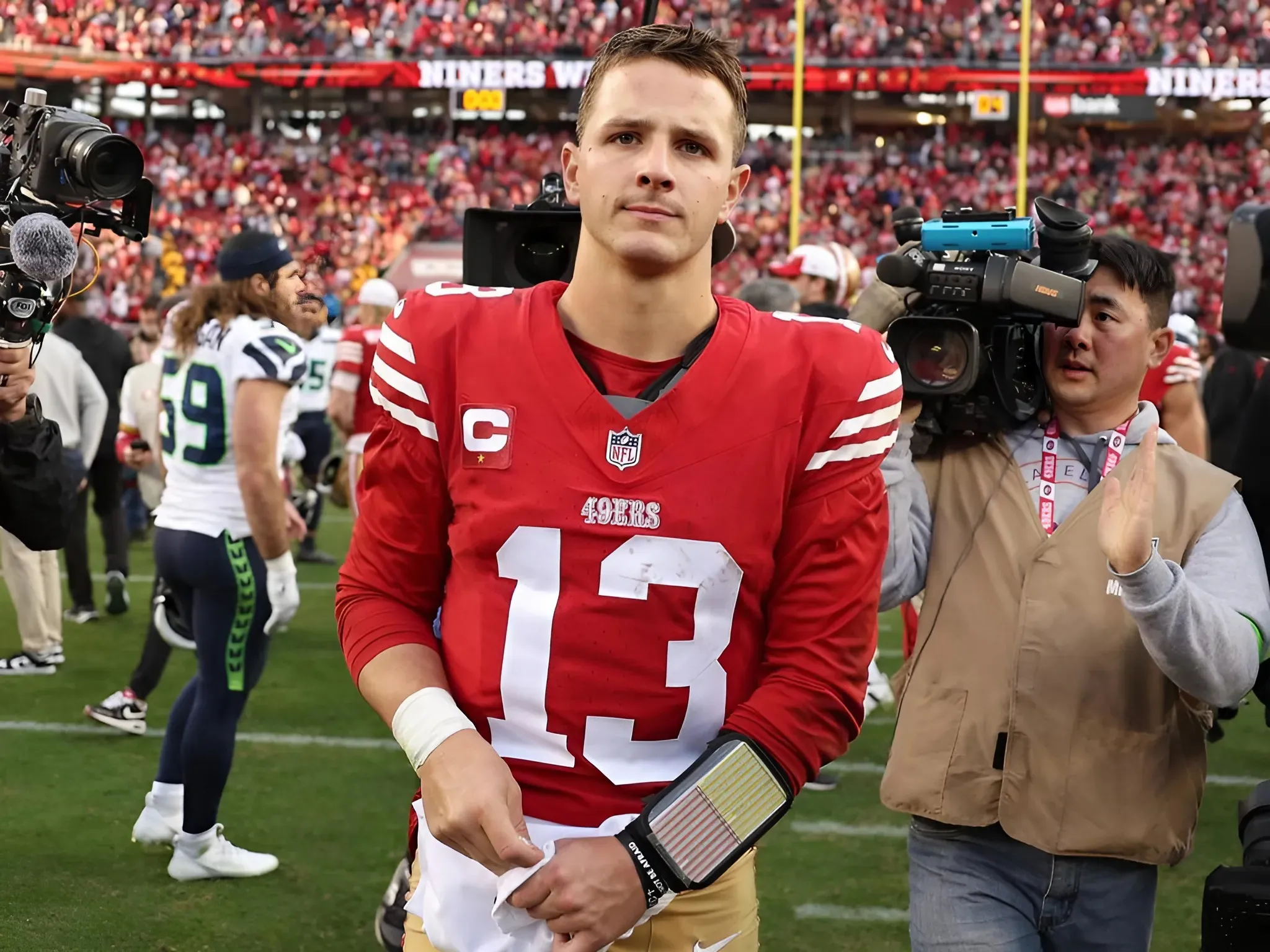 49ers Brock Purdy Predicted to Break Lucrative Record in Coming Months-copy