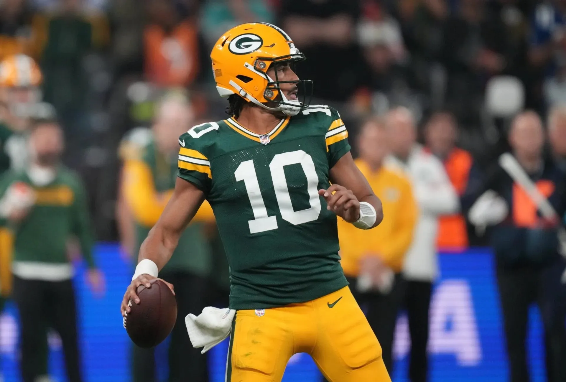 Packers QB Jordan Love to ‘Miss Some Time’ After Specific Injury Revealed