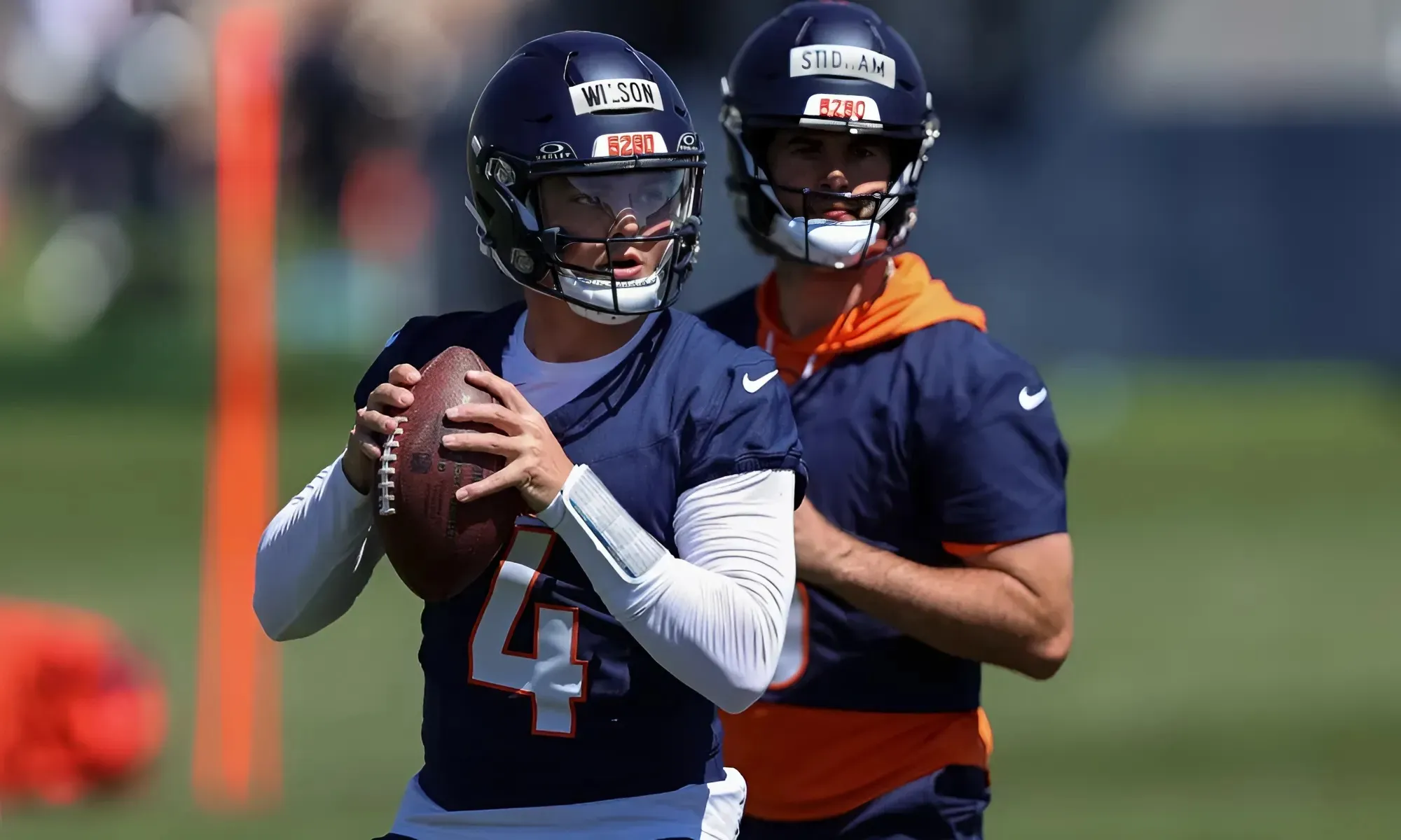 Packers should trade for a Broncos backup QB after Jordan Love injury