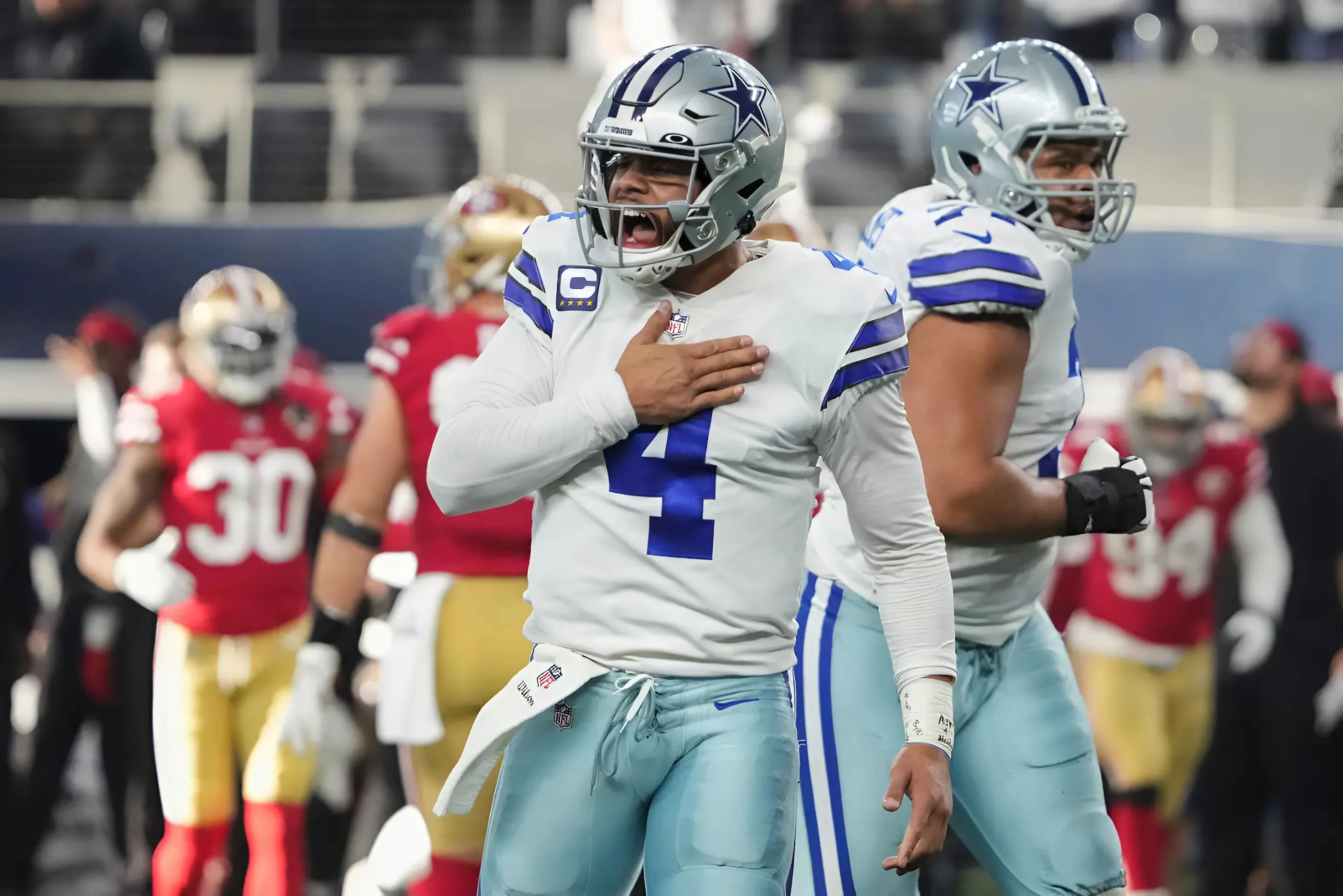 Cowboys QB Dak Prescott Drops 5-Word Message on Historic $240 Million Deal