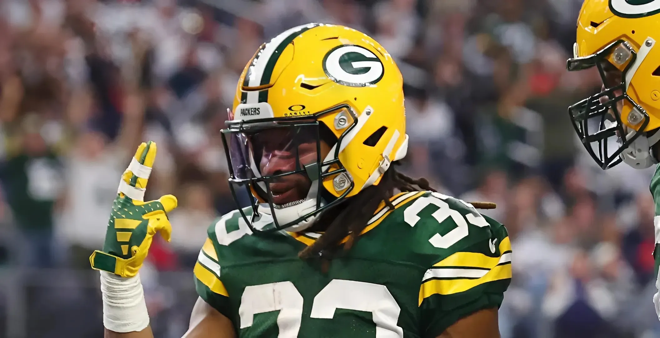 Former Packers RB Aaron Jones scores TD, goes over 100 total yards in Vikings debut