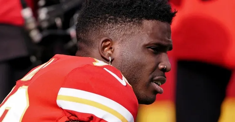 Chris Jones reacts to Tyreek Hill's detainment ahead of Dolphins matchup vs. Jaguars