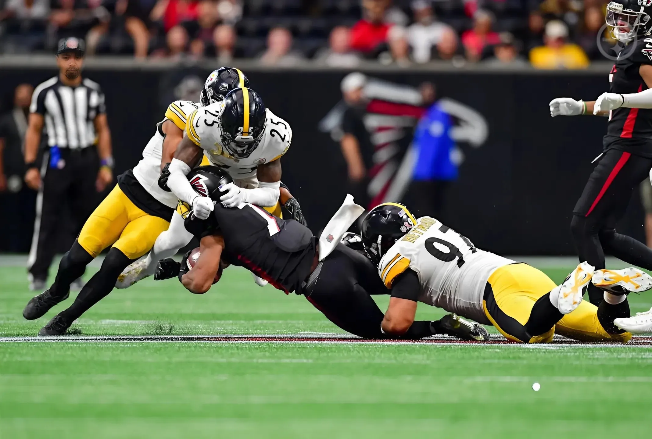 Safety DeShon Elliott Named Real Reason Steelers Beat Falcons in Week 1