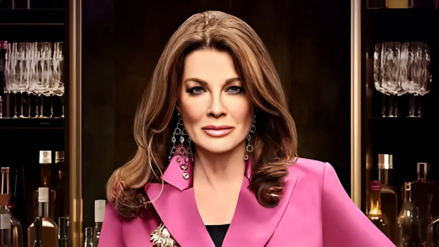 Lisa Vanderpump Declares: 'I'd Never Get Stranded on a Desert Island with These 3 'RHOBH' Stars