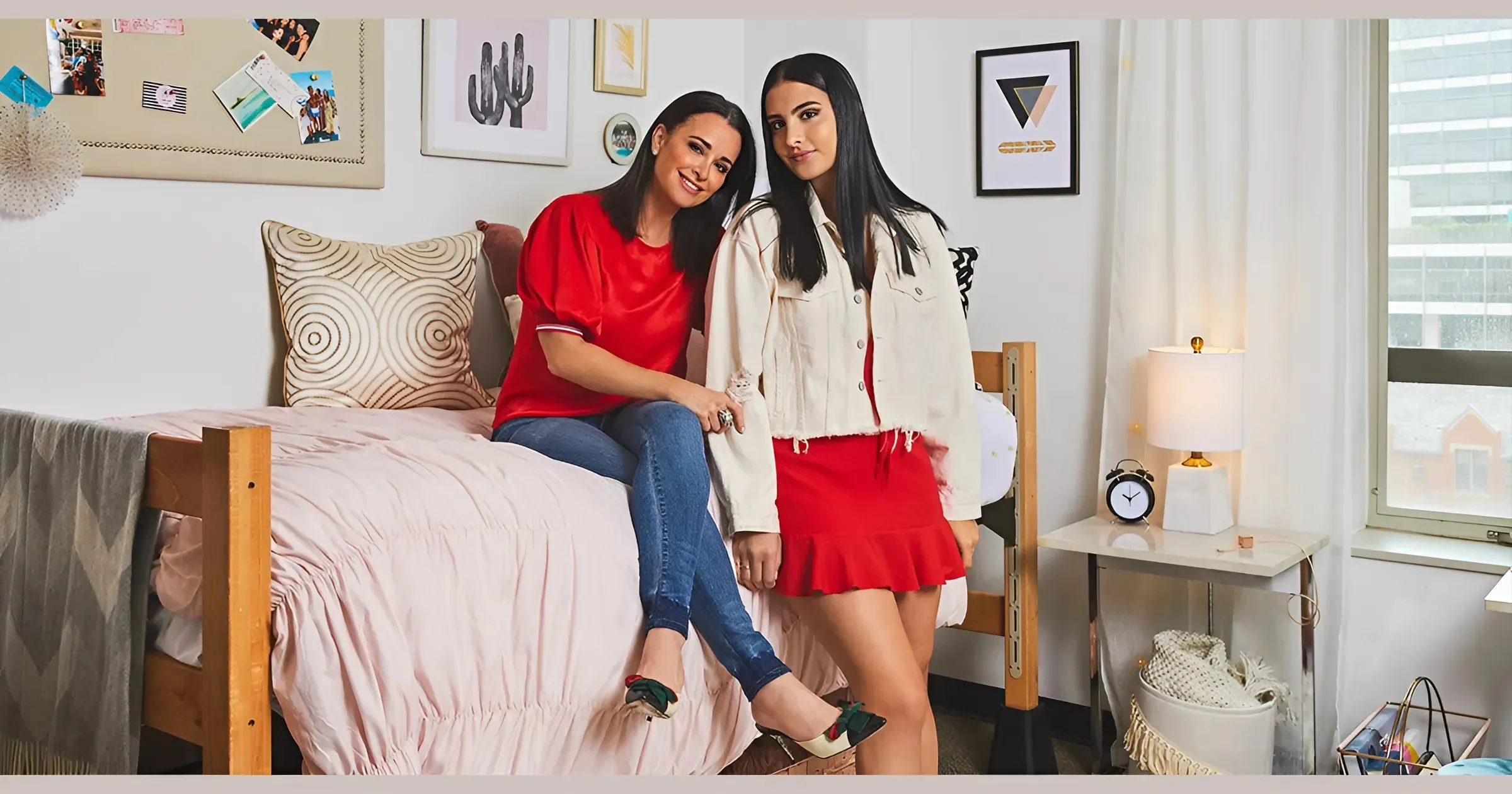 See Sophia Umansky's Cozy Bedroom at Kyle Richards' House