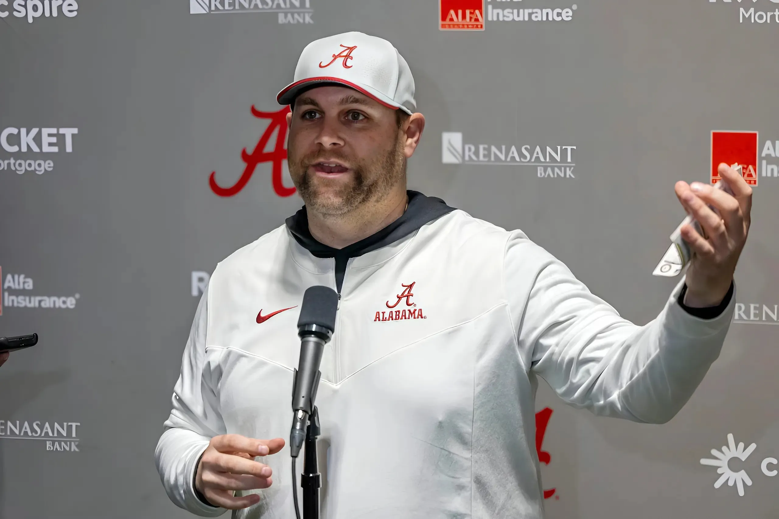 Kane Wommack breaks down two plays where Alabama's coverage almost proved costly