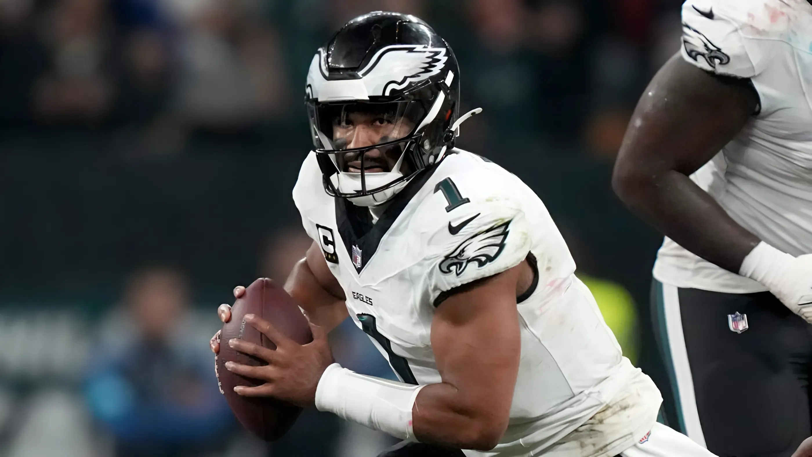 Eagles' Jalen Hurts proves better against the blitz in Week 1