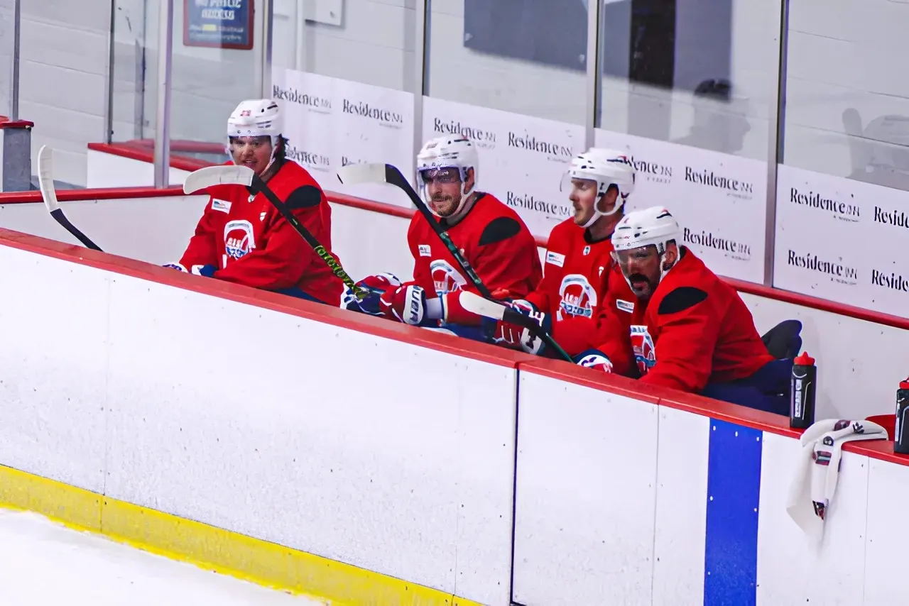 Early Takeaways As Ovechkin & Dubois Skate Together In Scrimmage, Wilson & Chychrun Impress With Conditioning