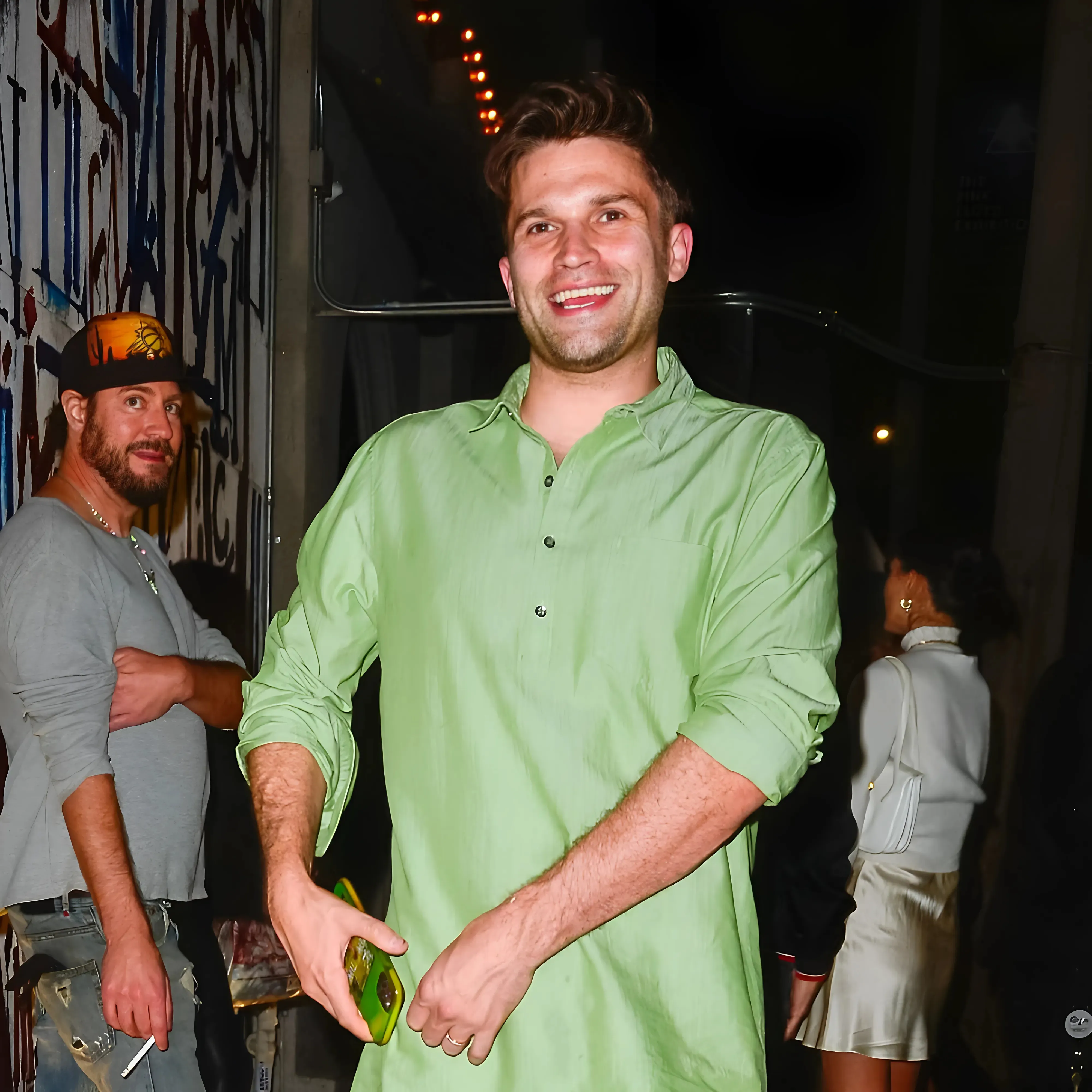 Tom Schwartz Addresses Rumors Schwartz & Sandy’s is Closing After “Ruthless” Backlash From ‘Scandoval,’ Shares TomTom & Katie Updates, Plus Reacts to Jax and Brittany’s Split