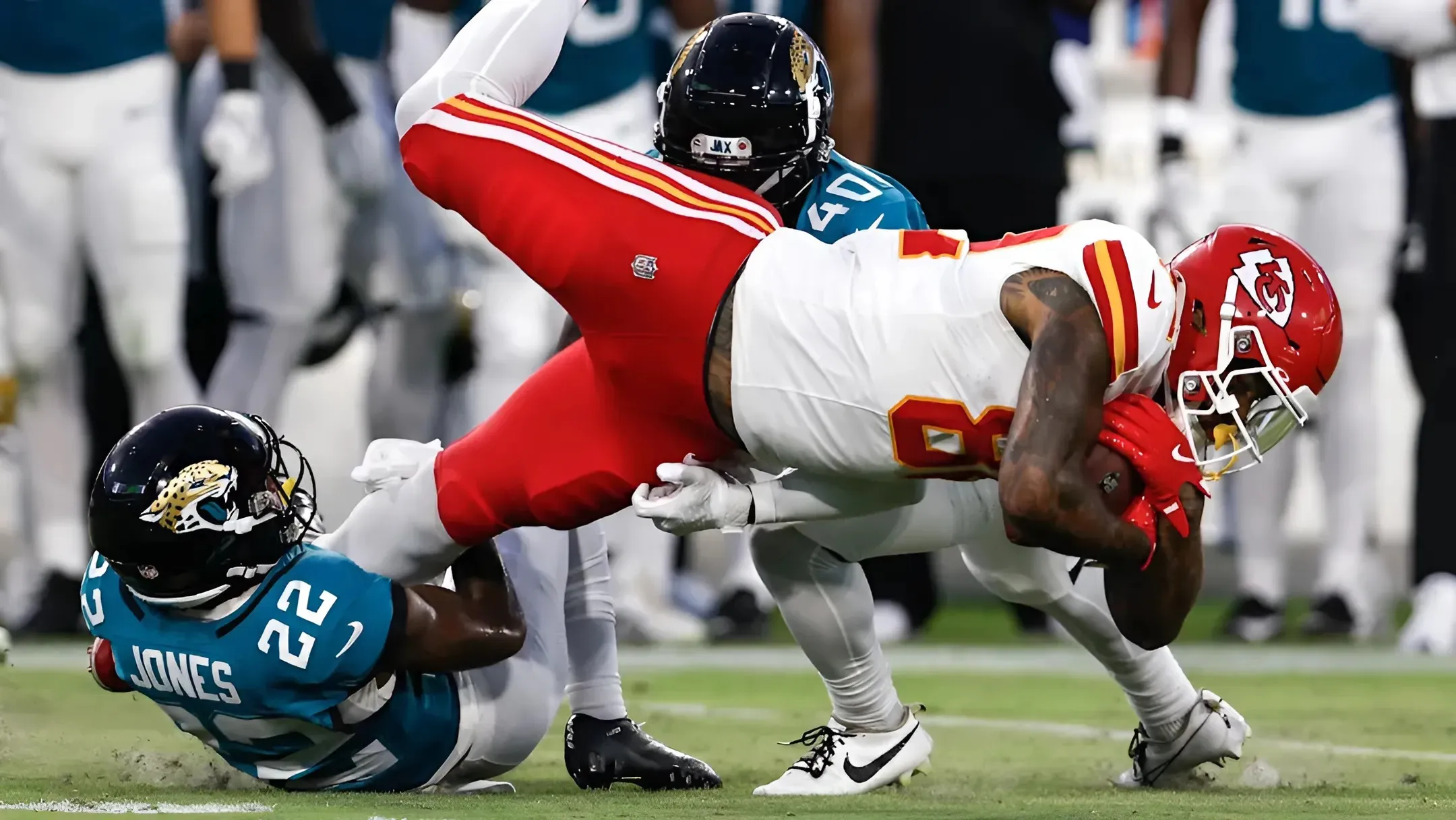 Former Chiefs tight end gets tryout with Cleveland Browns after David Njoku injury