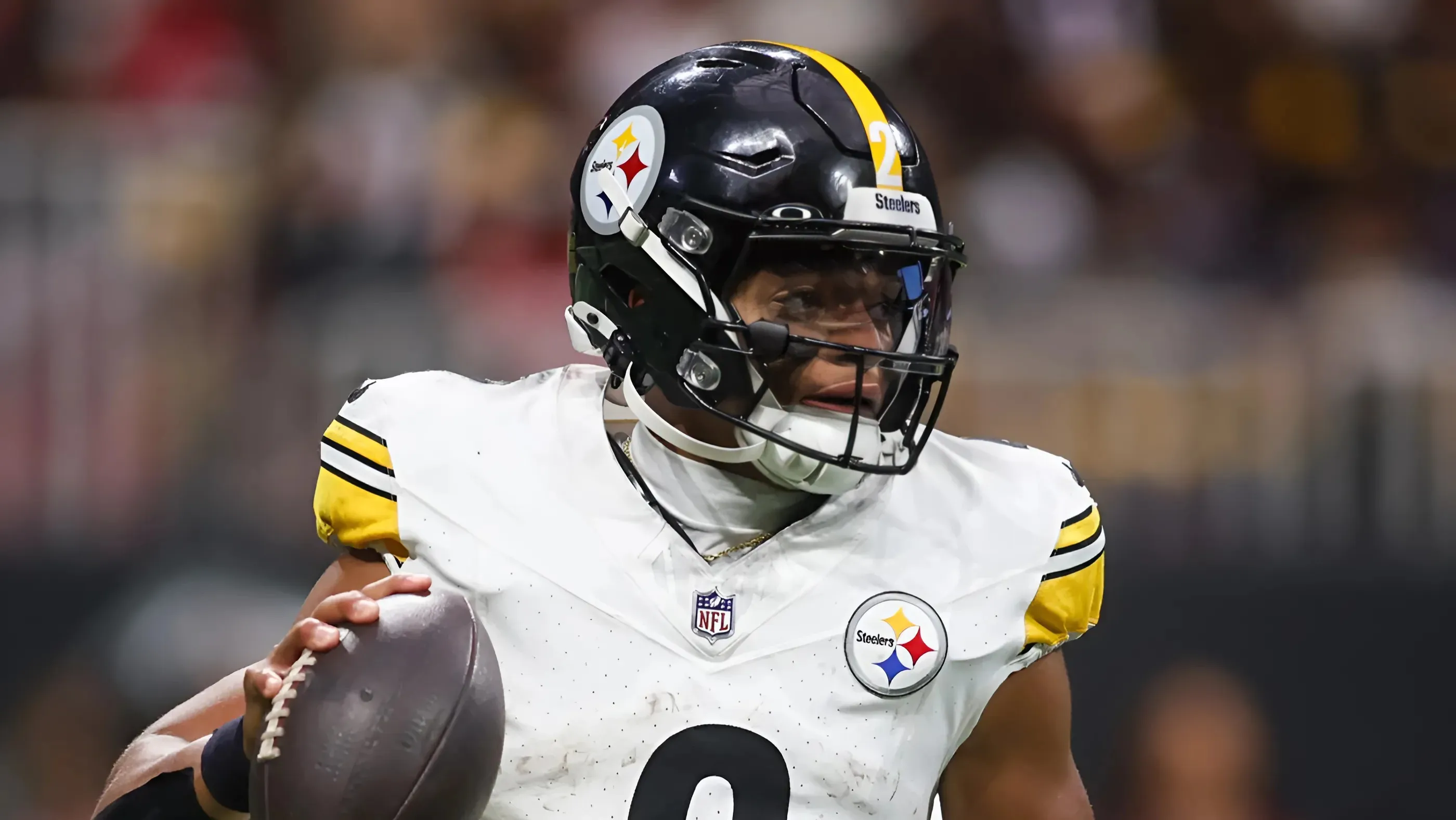 Steelers 'preparing' for Justin Fields to start Week 2, don't rule out Russell Wilson