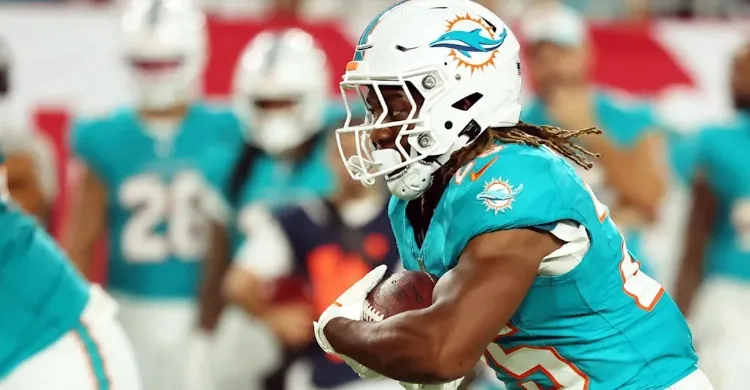 First Dolphins injury report for Week 2 opens the door for Jaylen Wright debut