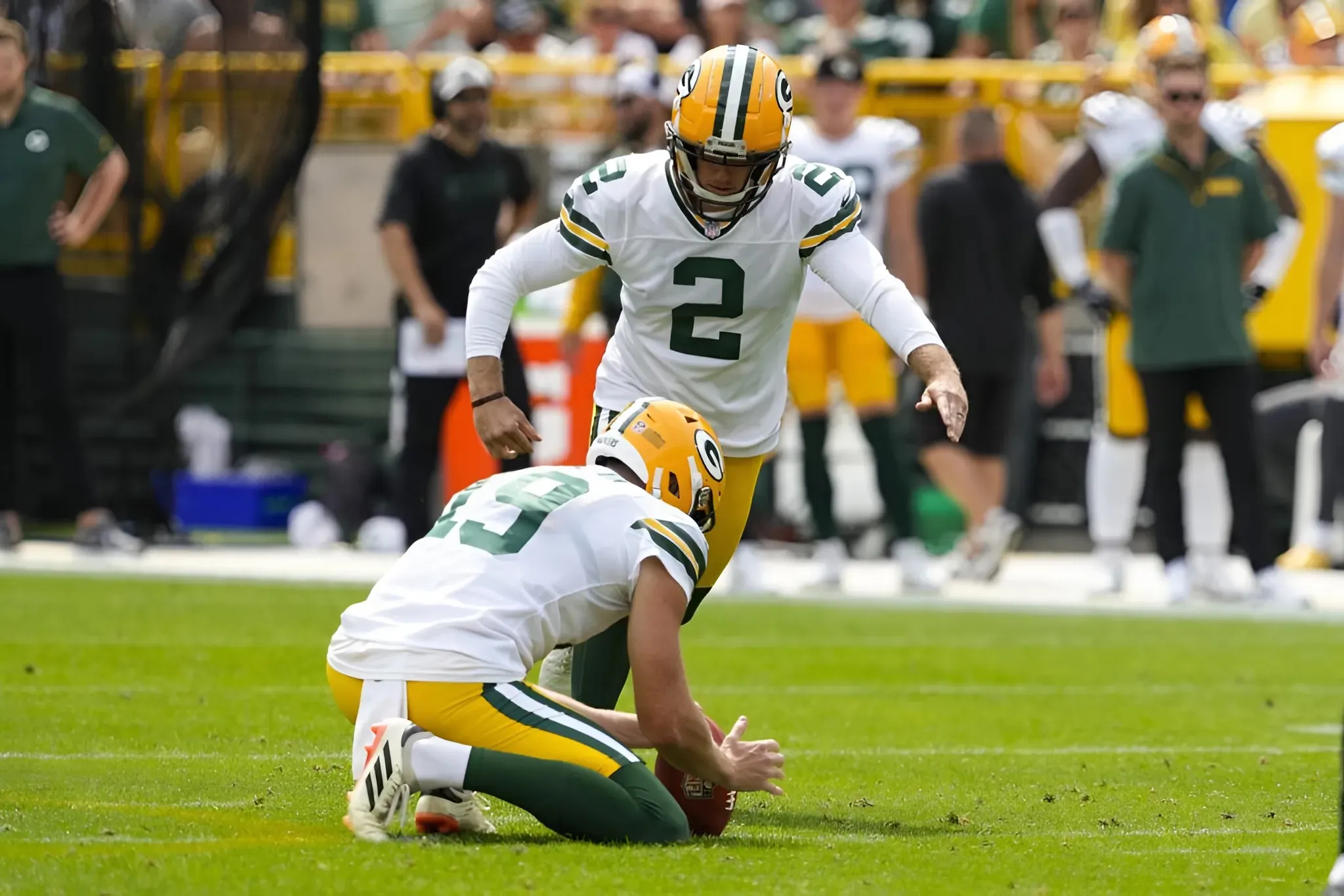 Former Green Bay Packers Kicker Signs with the Detroit Lions