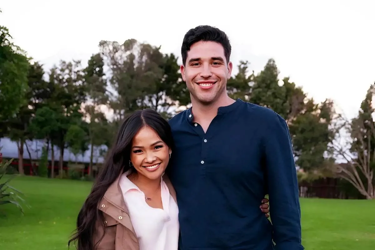 Bachelor Nation Weighs In on Aftermath of Jenn Tran and Devin Strader’s Split tram