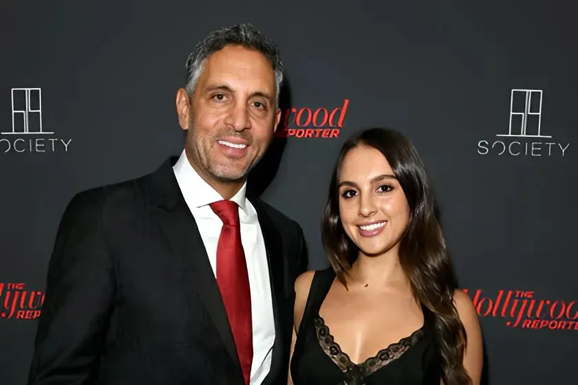 Mauricio Umansky Says He’s “Lucky” to Work with Daughter Alexia at The Agency (PHOTO)