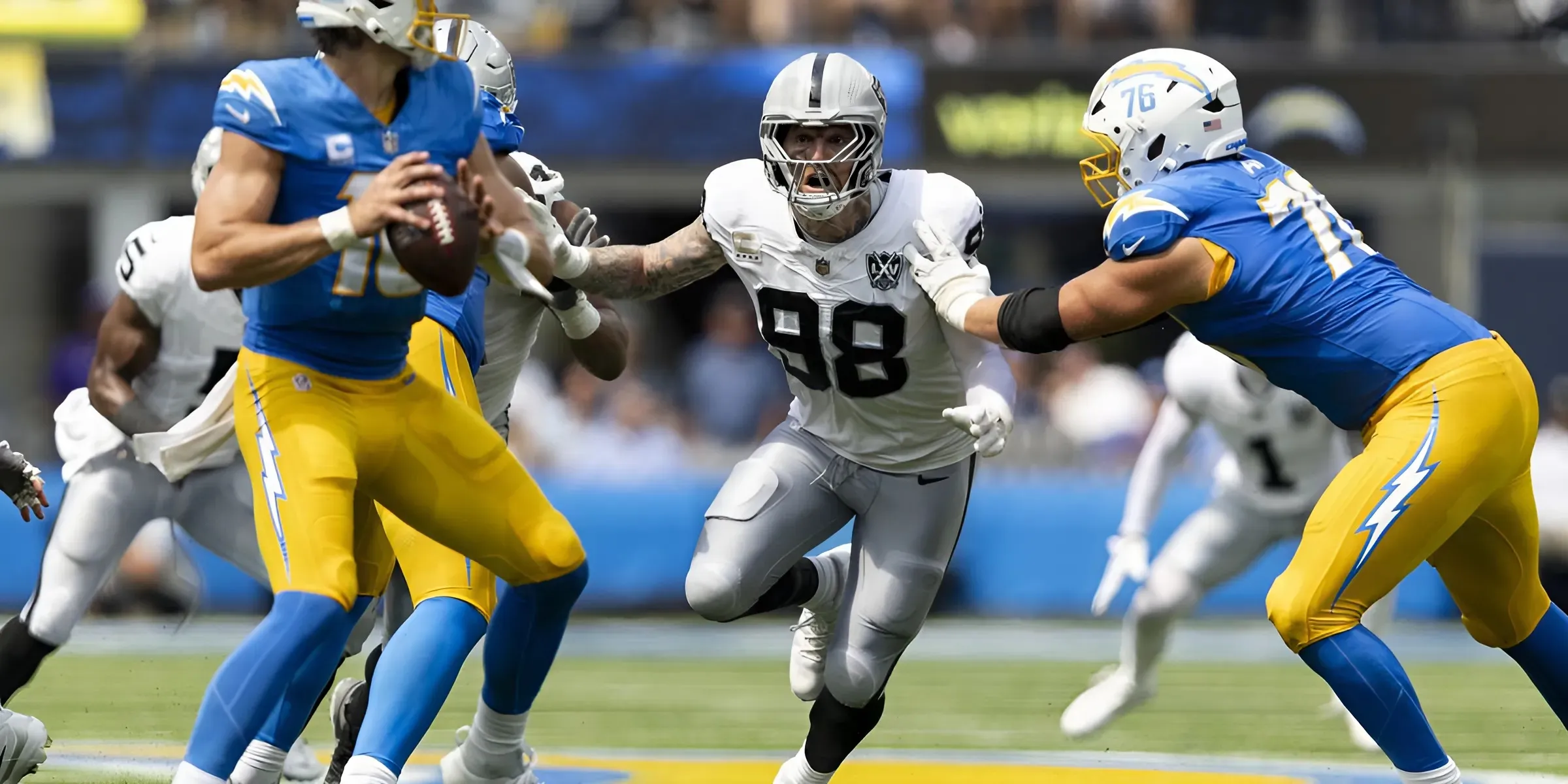 Las Vegas Raiders get mixed news after the first practice of Week 2 before their matchup with the Ravens