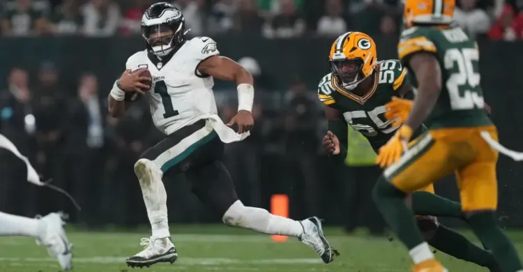 Philadelphia Eagles great says Jalen Hurts needs to stop playing ‘hero’ ball