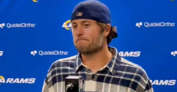 VIDEO: Matthew Stafford Had The Saltiest 3-Word Response To Reporter’s Question About Lions QB Jared Goff