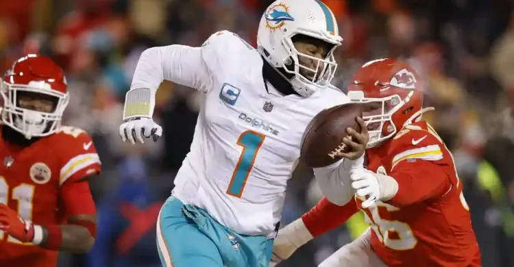 Dolphins Should ‘Call’ Chiefs After Tua Tagovailoa Concussion, Says Ex-NFL QB