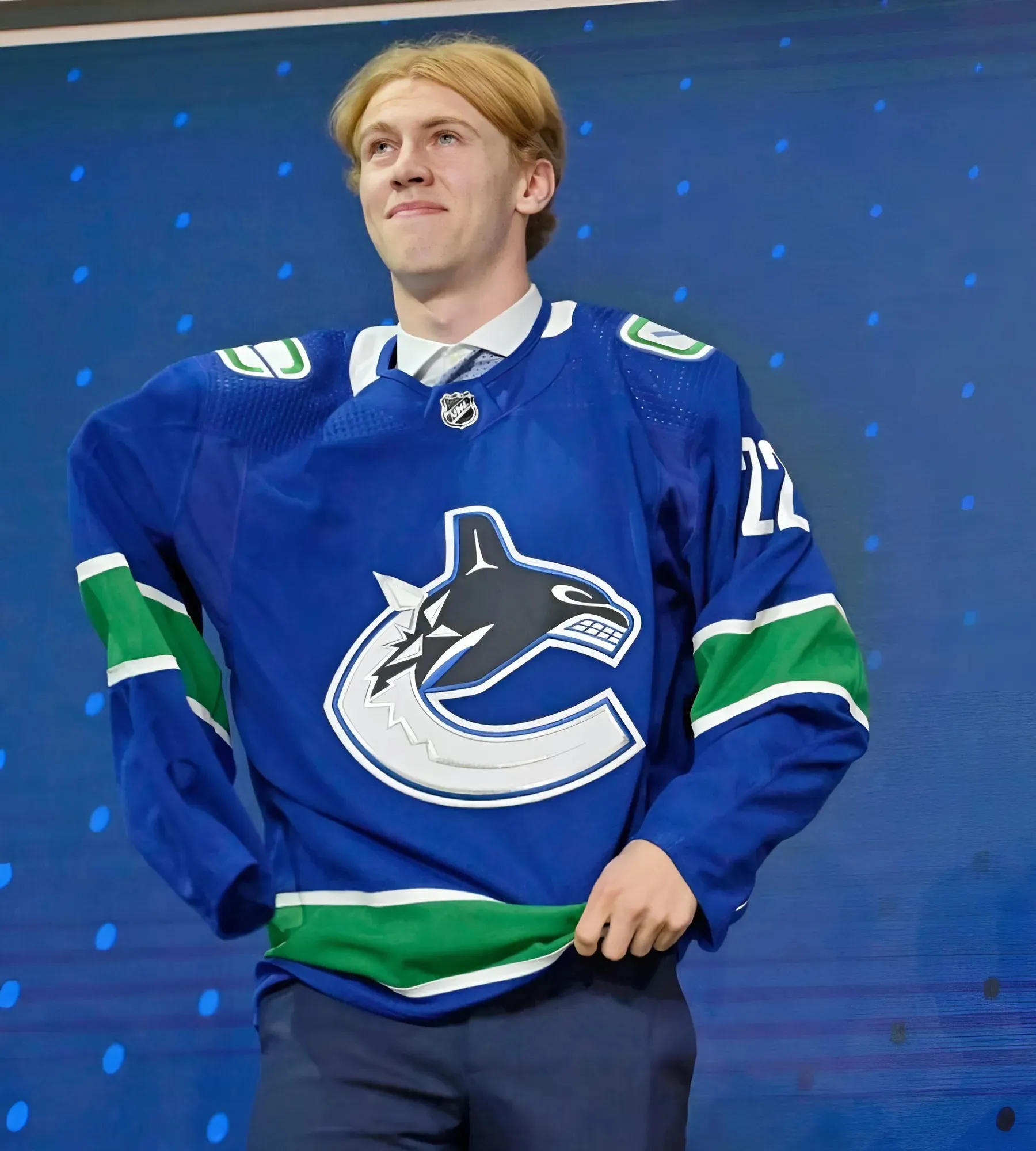 Canucks considered using Jonathan Lekkerimäki to replace Brock Boeser during 2024 playoffs: report