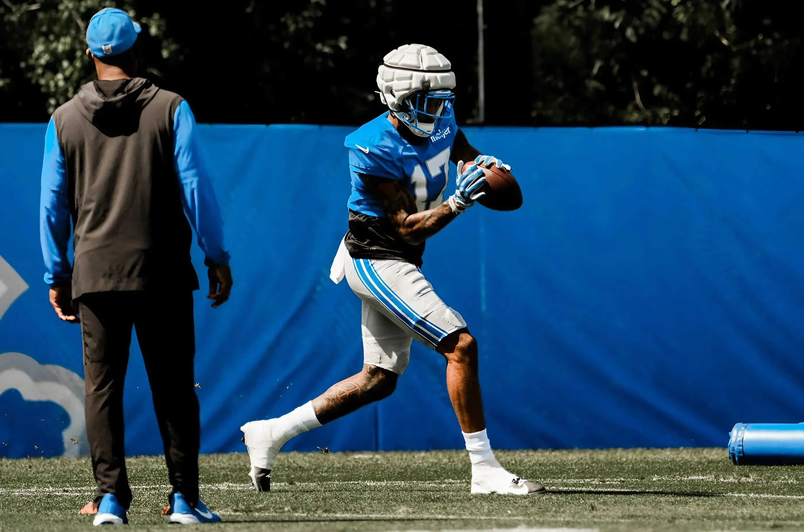 Lions make pair of receiver moves before Week 2